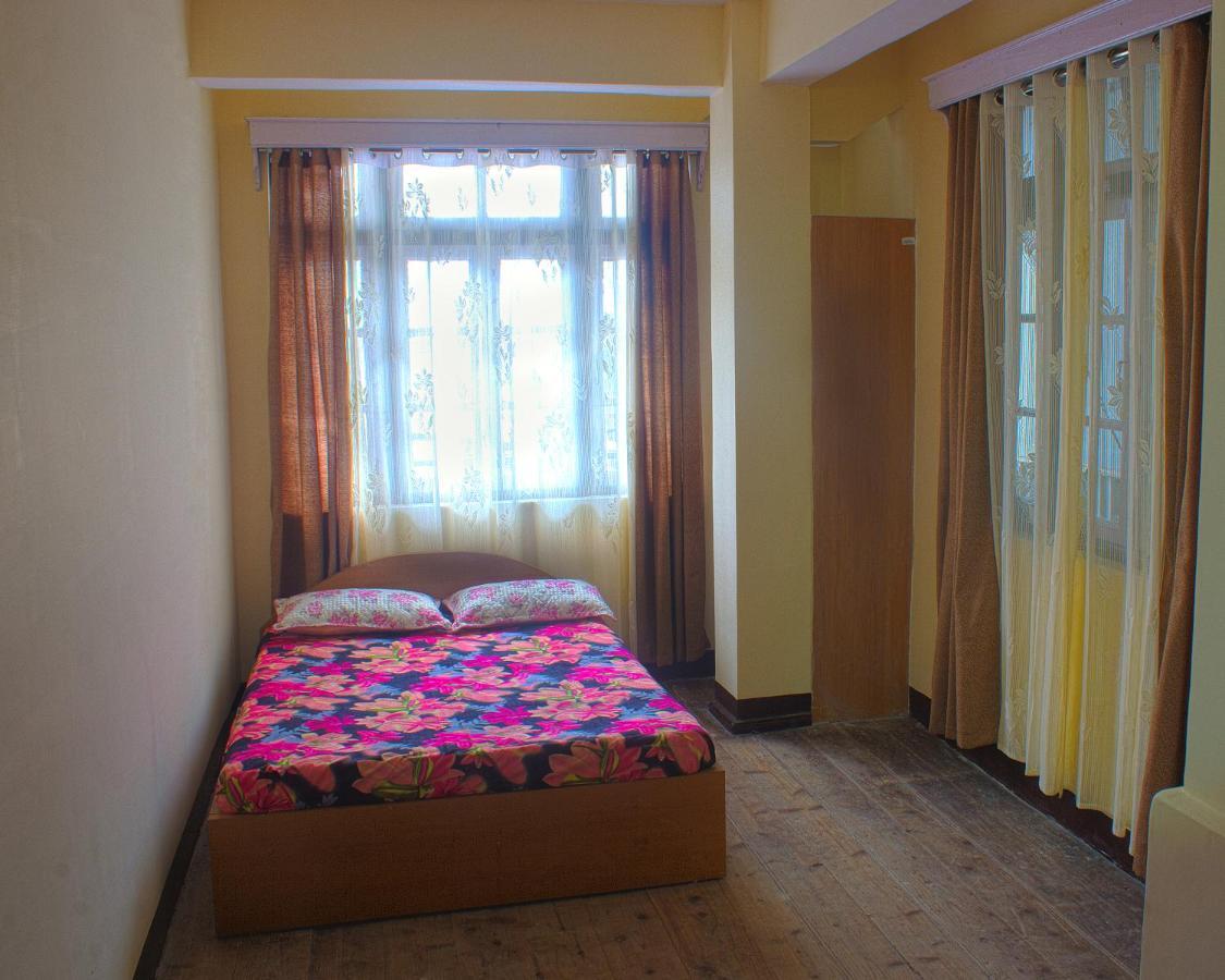 Dukeraj Homestay Дарджилинг Экстерьер фото